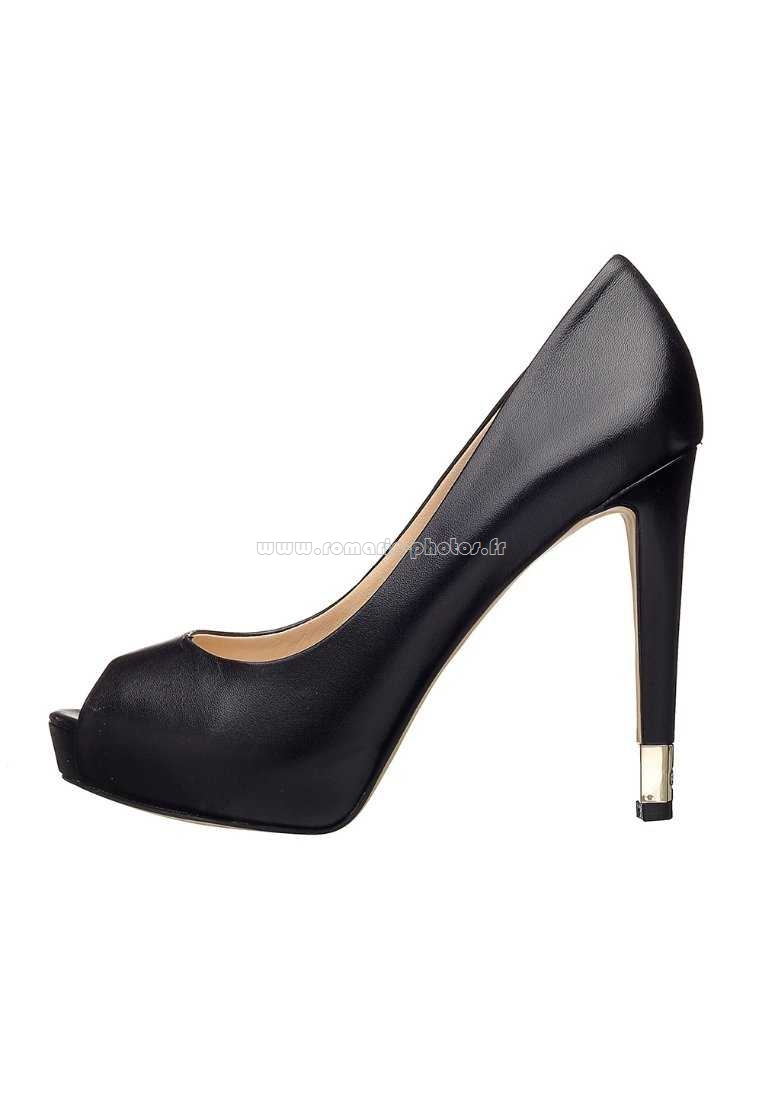 chaussure guess talon haut