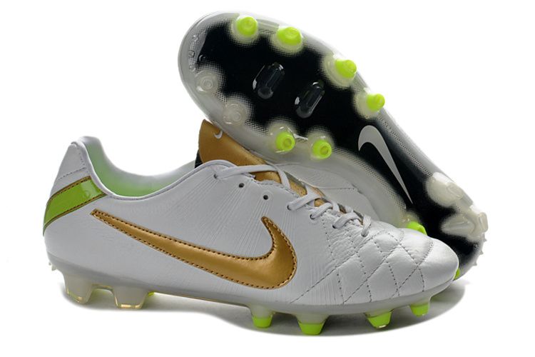 tiempo chaussure de foot