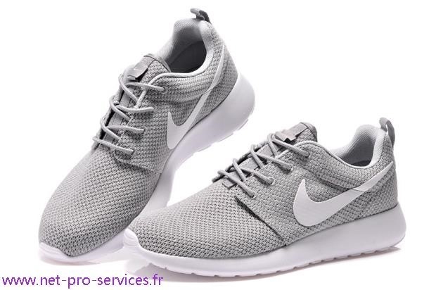 nike roshe run grise pas cher